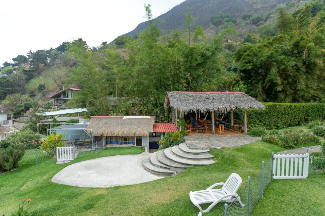 Lake Front Retreat At Los Elementos Santa Cruz La Laguna Extérieur photo