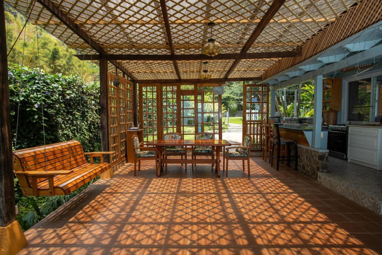 Lake Front Retreat At Los Elementos Santa Cruz La Laguna Extérieur photo